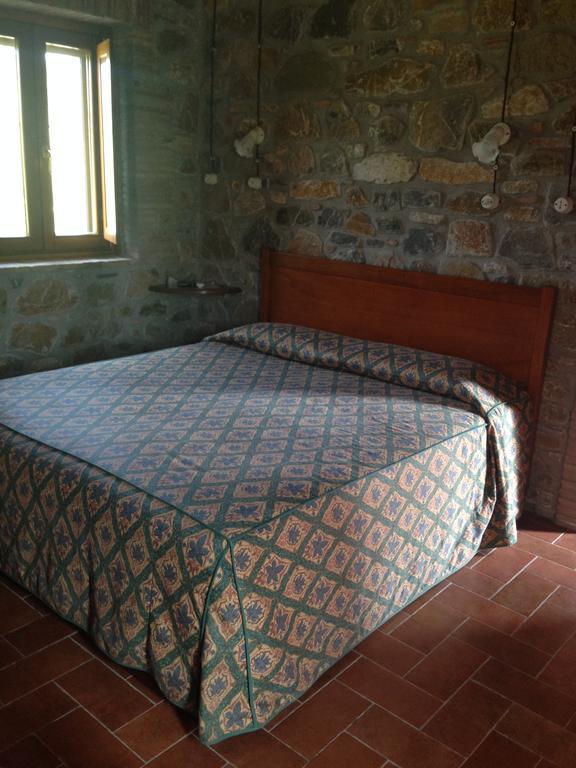 Bagno Santo Residence Saturnia Szoba fotó